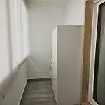 Moderno Na Com Varanda Grande * Quarteira